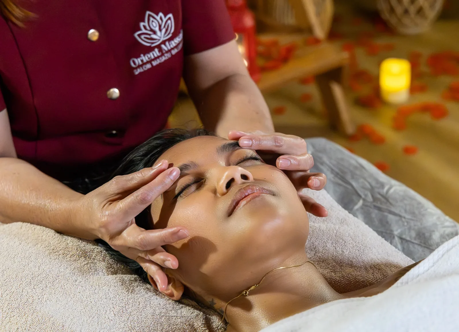 Masaż twarzy Kobido w salonie Orient Massage